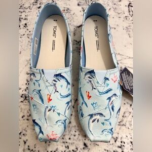 New TOMS Alparata Blue Delicate Dolphin   Printed Canvas - Size 10